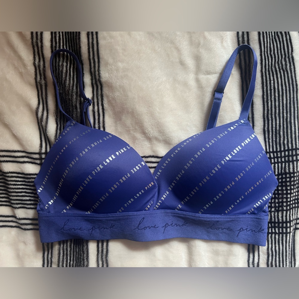PINK Wireless Push Up Bra
